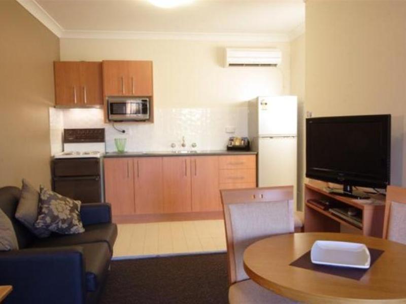 Narellan Motor Inn Exterior photo